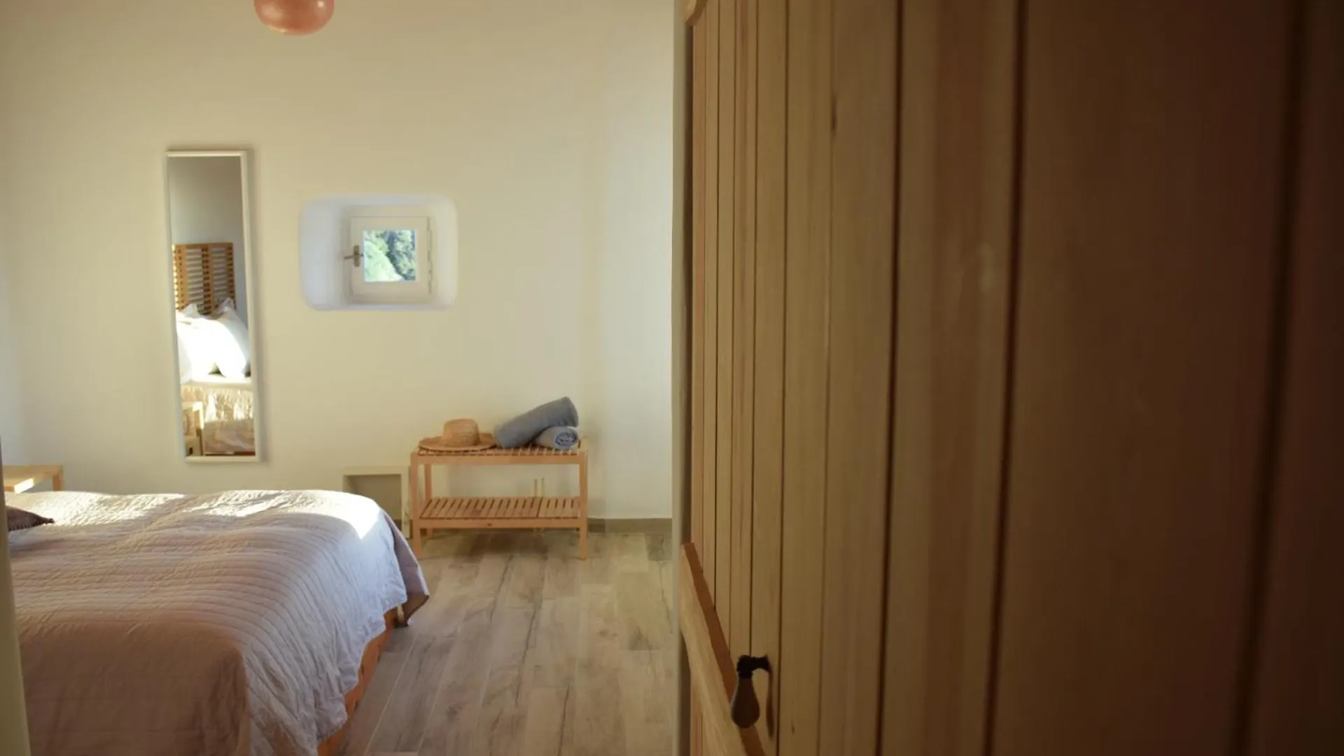 Andromeda Mykonos Villas & Suites Кало-Ливади 4*,